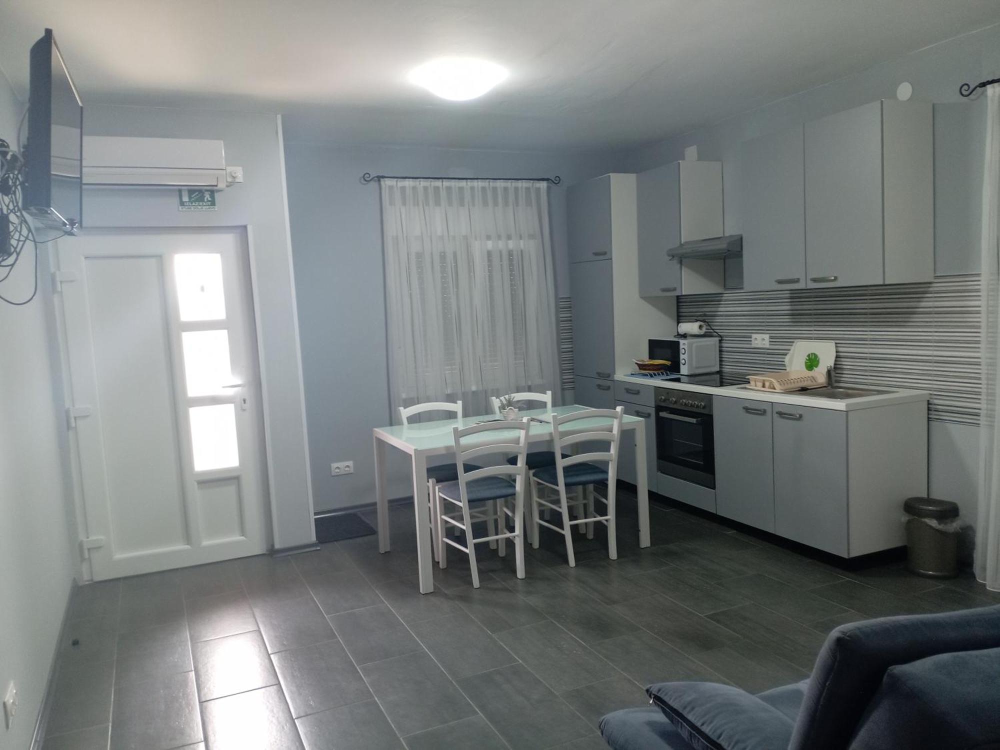 Apartmani Suzana Crikvenica Exteriör bild
