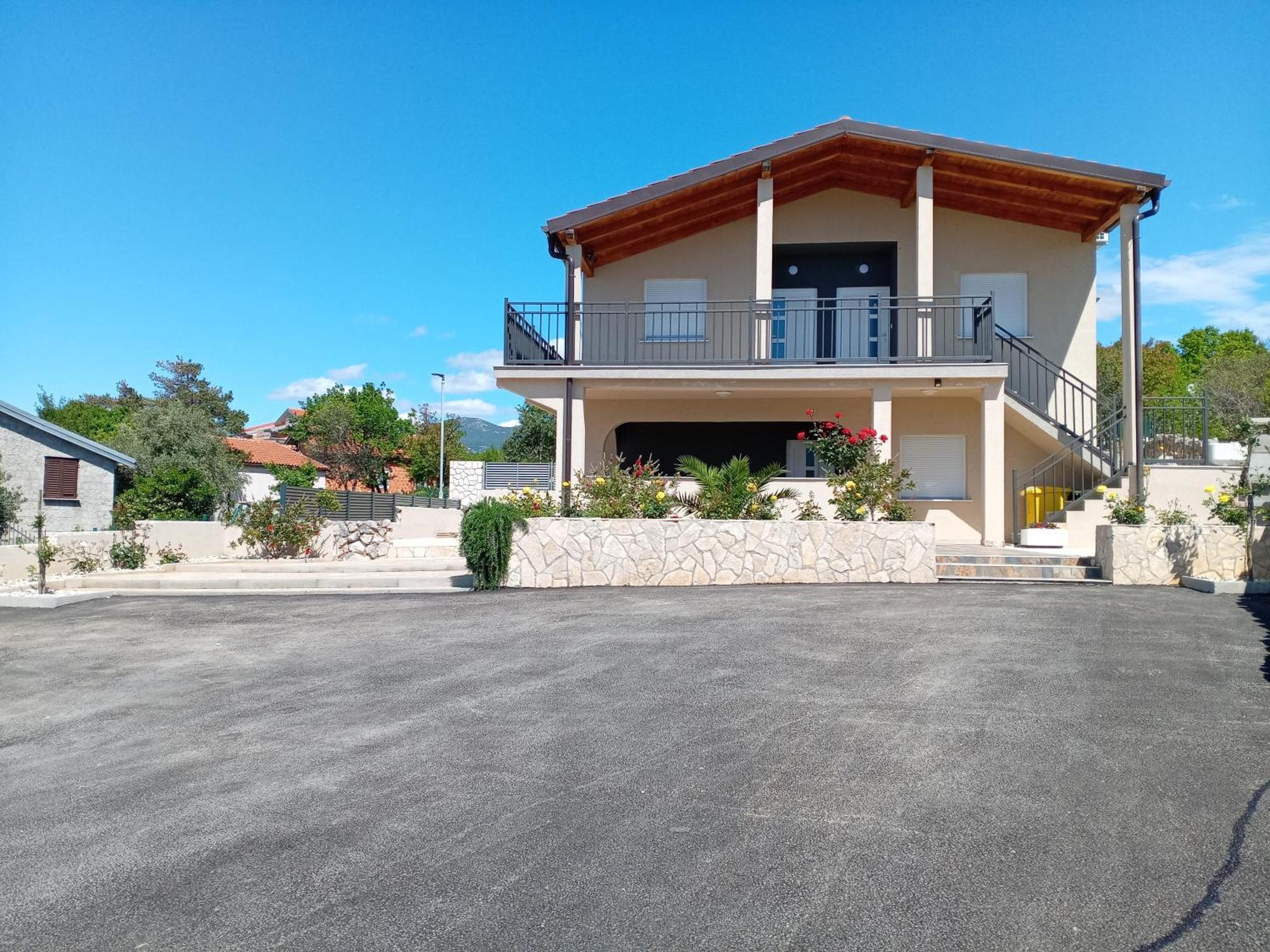 Apartmani Suzana Crikvenica Exteriör bild